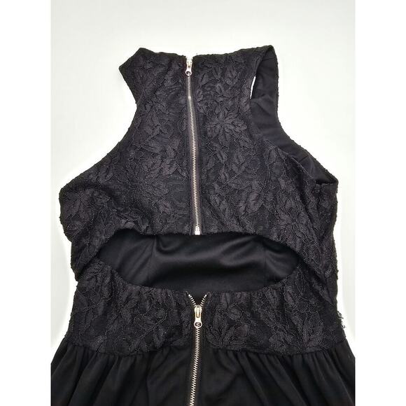 Xtraordinary Junior's 1 Black Lace Top Beaded Waist Formal Maxi Dress - Picture 8 of 11